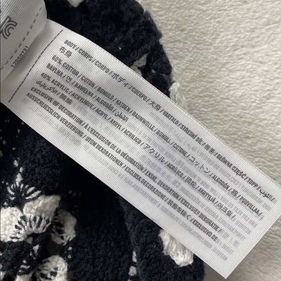 Abercrombie & Fitch Boho Crochet Knit Short Sleeve Button Up Shirt (Black/White) - Picture 15 of 16